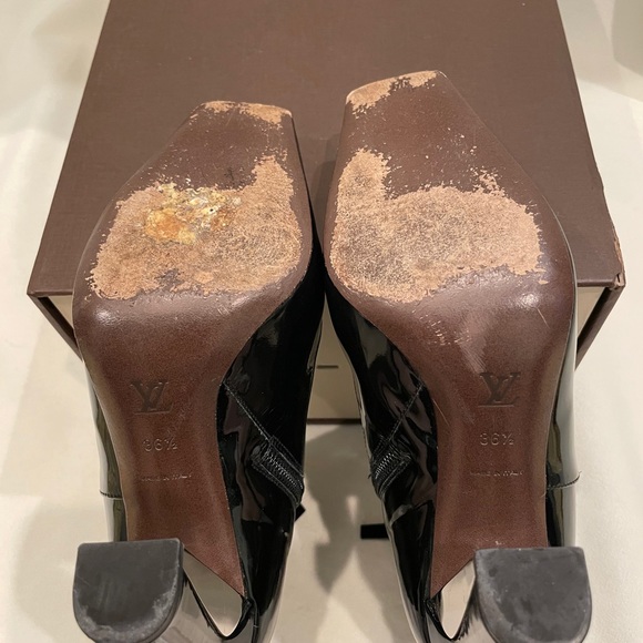 Louis Vuitton Black Patent Lthr/Silver Heel Boot - Picture 10 of 16